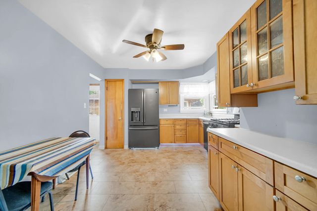 7905 Madison Avenue, Munster, IN 46321