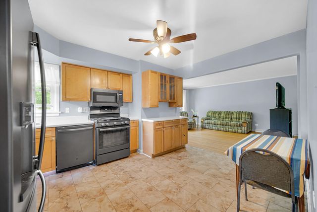 7905 Madison Avenue, Munster, IN 46321