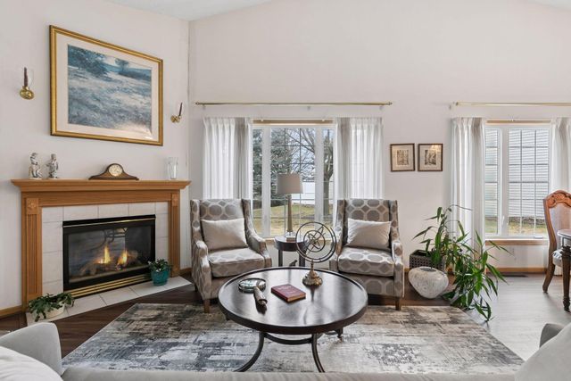 7897 Barrymore Lane, Woodbury, MN 55125