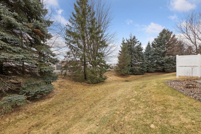 7897 Barrymore Lane, Woodbury, MN 55125