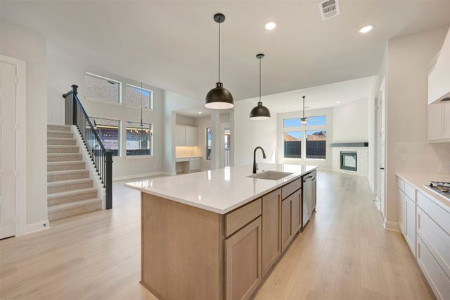 3575 Redbud Fower Trail, Grand Prairie, TX 76084