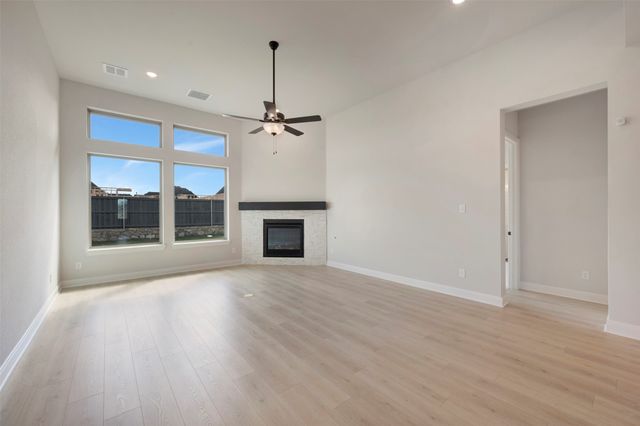 3575 Redbud Fower Trail, Grand Prairie, TX 76084