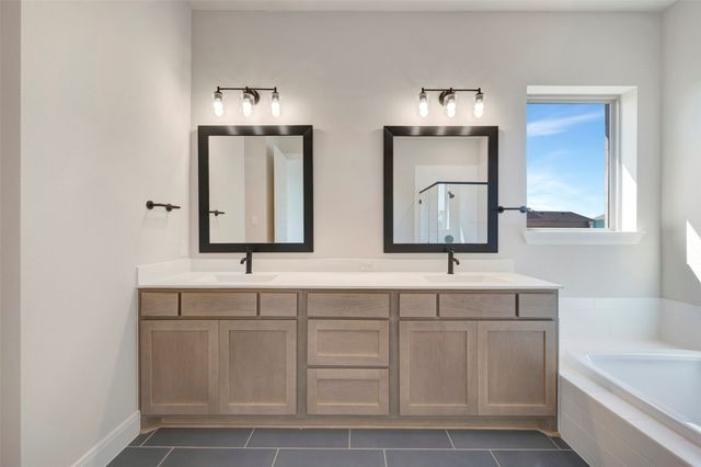 3575 Redbud Fower Trail, Grand Prairie, TX 76084