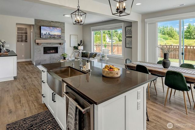 4040 324th Lane SE, Fall City, WA 98024