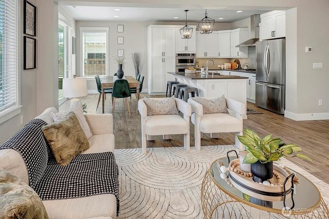 4040 324th Lane SE, Fall City, WA 98024