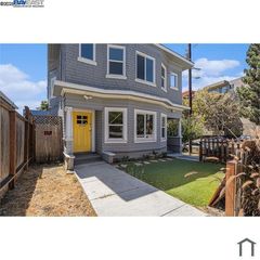 193 W Mc Arthur Blvd, Oakland, CA 94611