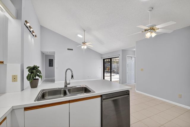 1604 Timberlane Circle, Greenacres, FL 33463