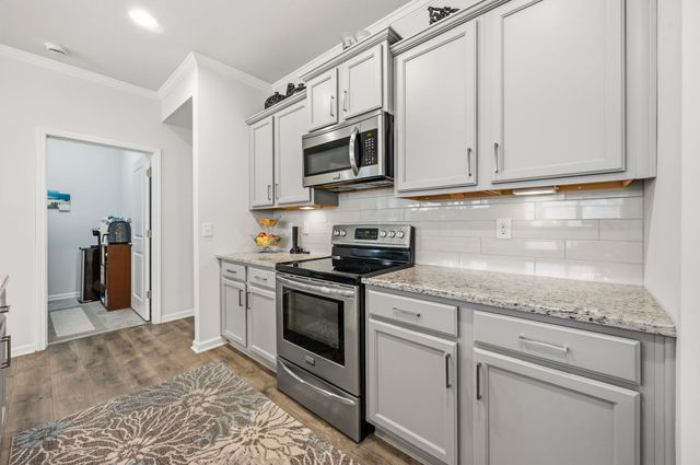 1105 Inlet View Dr., North Myrtle Beach, SC 29582