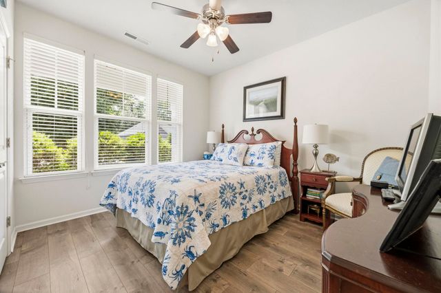 1105 Inlet View Dr., North Myrtle Beach, SC 29582