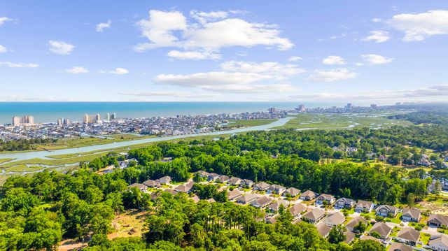 1105 Inlet View Dr., North Myrtle Beach, SC 29582