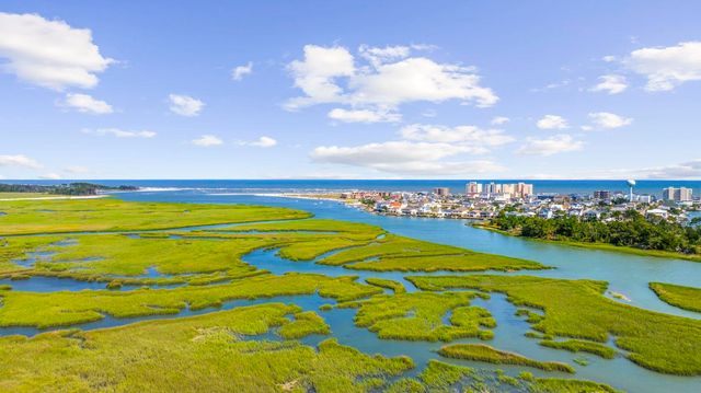 1105 Inlet View Dr., North Myrtle Beach, SC 29582