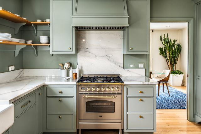 1225 W Deerpath Road, Lake Forest, IL 60045