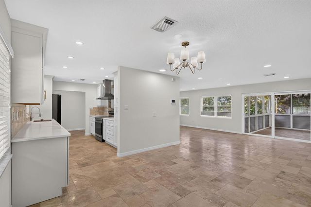1125 41ST Avenue, Vero Beach, FL 32960
