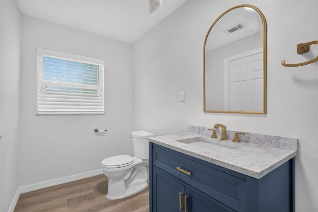 1125 41ST Avenue, Vero Beach, FL 32960
