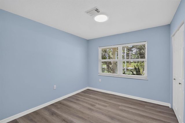 1125 41ST Avenue, Vero Beach, FL 32960