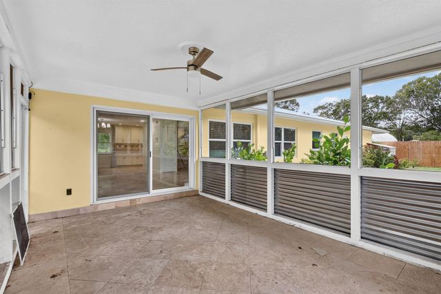 1125 41ST Avenue, Vero Beach, FL 32960