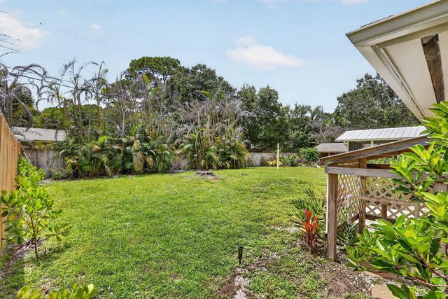 1125 41ST Avenue, Vero Beach, FL 32960