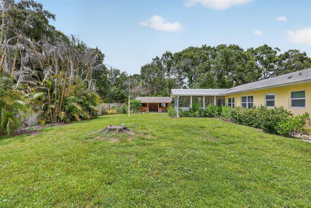 1125 41ST Avenue, Vero Beach, FL 32960