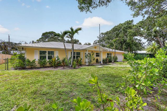 1125 41ST Avenue, Vero Beach, FL 32960