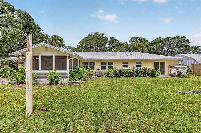 1125 41ST Avenue, Vero Beach, FL 32960