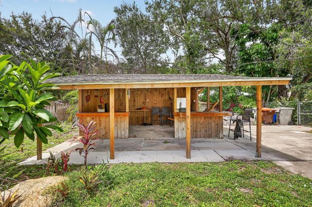1125 41ST Avenue, Vero Beach, FL 32960