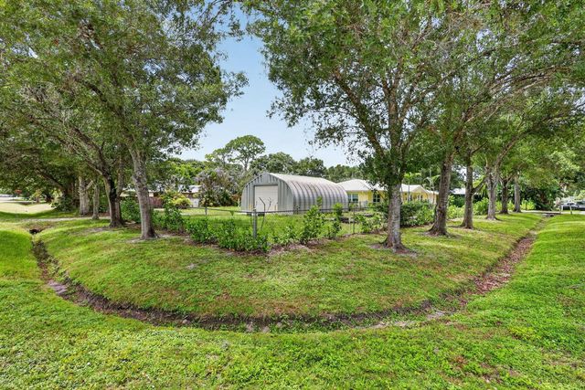 1125 41ST Avenue, Vero Beach, FL 32960