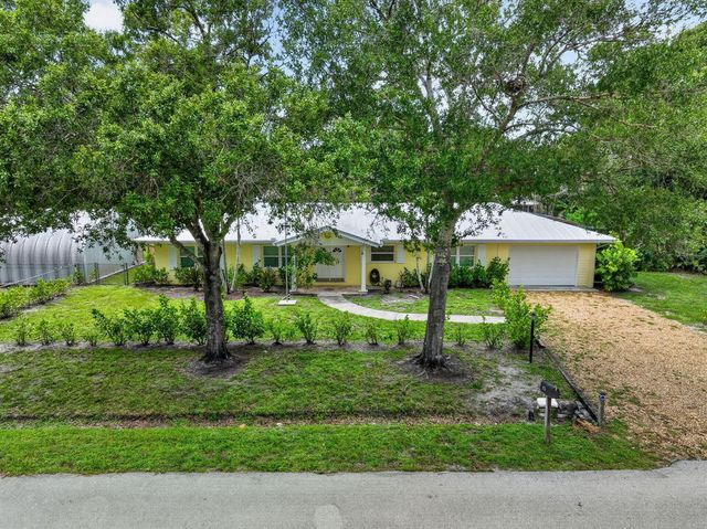 1125 41ST Avenue, Vero Beach, FL 32960