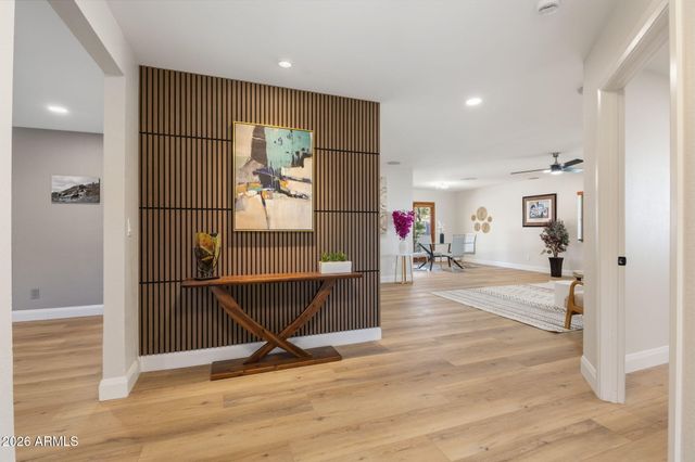 2901 E LAS ROCAS Drive, Phoenix, AZ 85028