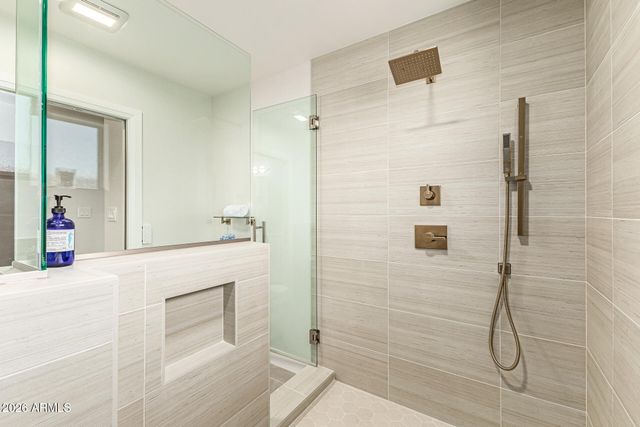 2901 E LAS ROCAS Drive, Phoenix, AZ 85028