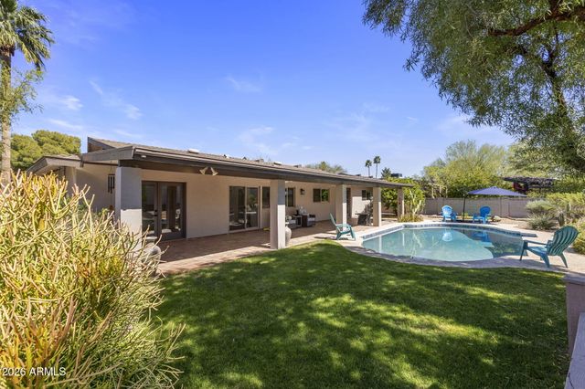 2901 E LAS ROCAS Drive, Phoenix, AZ 85028