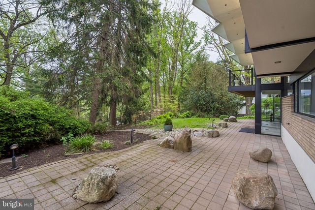 1640 MONK RD, Gladwyne, PA 19035