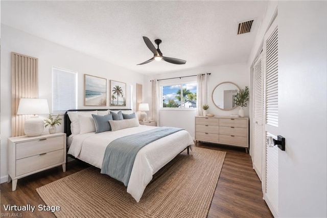1433 28th TER, Cape Coral, FL 33904