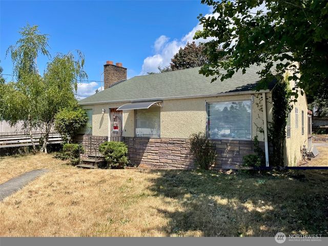9058 Wallingford Avenue N, Seattle, WA 98103