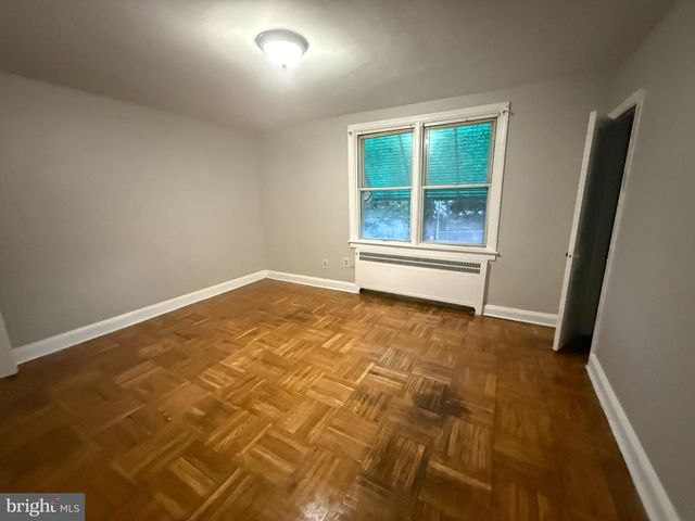 107 NORMANDY RD, Upper Darby, PA 19082