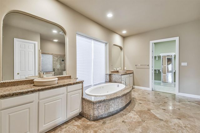 11511 Gallant Ridge, Houston, TX 77082