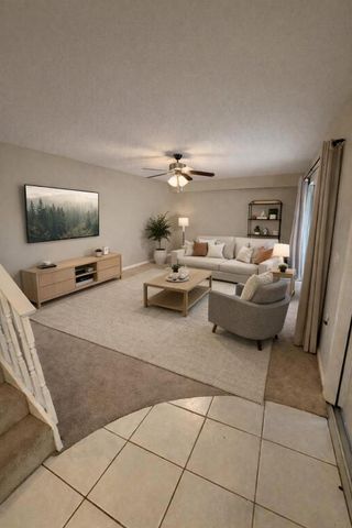 6927 69th Way, West Palm Beach, FL 33407