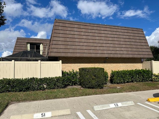 6927 69th Way, West Palm Beach, FL 33407