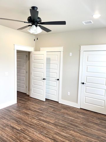 29910 94 West Drive 1&2, Afton, OK 74331