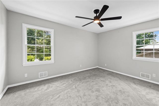 518 E 90th Terrace, Kansas City, MO 64131