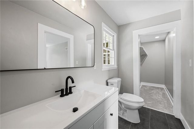518 E 90th Terrace, Kansas City, MO 64131
