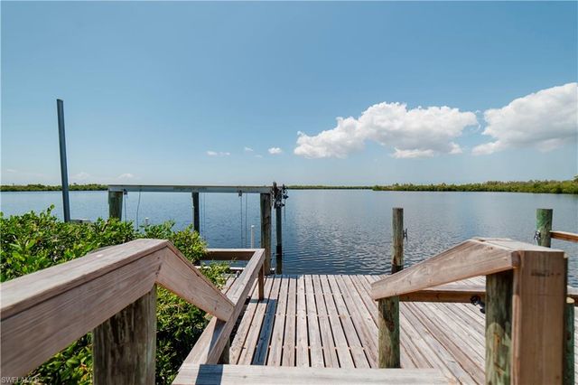 17501 Ohara DR, Port Charlotte, FL 33948