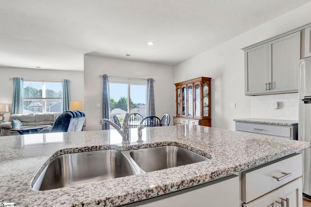 204 Fountain Oak Lane, Easley, SC 29642
