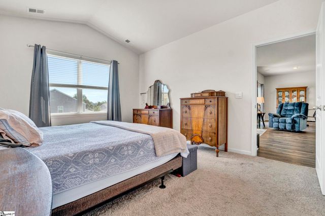 204 Fountain Oak Lane, Easley, SC 29642