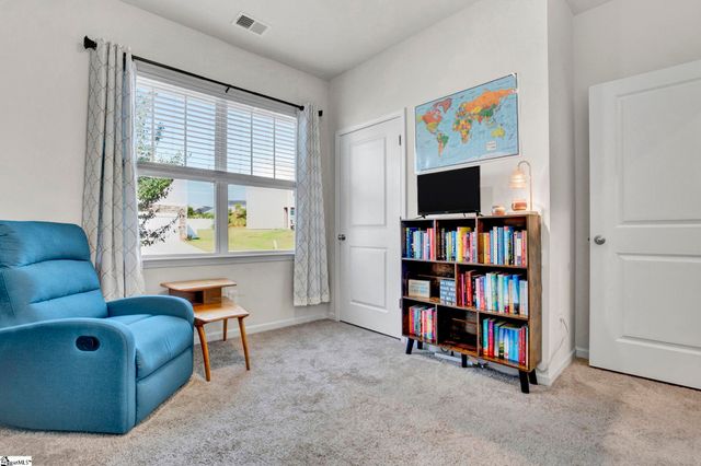 204 Fountain Oak Lane, Easley, SC 29642