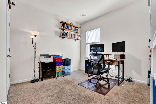 204 Fountain Oak Lane, Easley, SC 29642