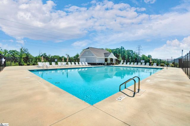 204 Fountain Oak Lane, Easley, SC 29642