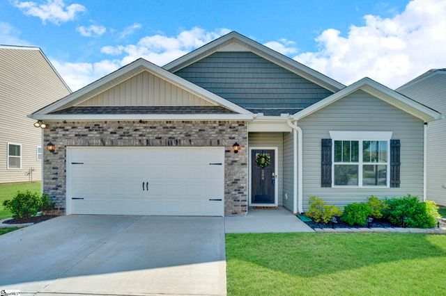 204 Fountain Oak Lane, Easley, SC 29642