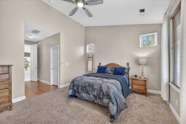 2467 Redington Avenue, Clovis, CA 93619