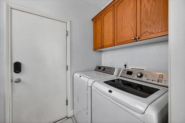 2467 Redington Avenue, Clovis, CA 93619