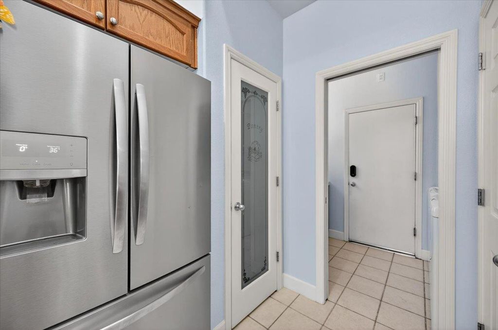 Image 19 of property listing at 2467 Redington Avenue, Clovis, CA 93619